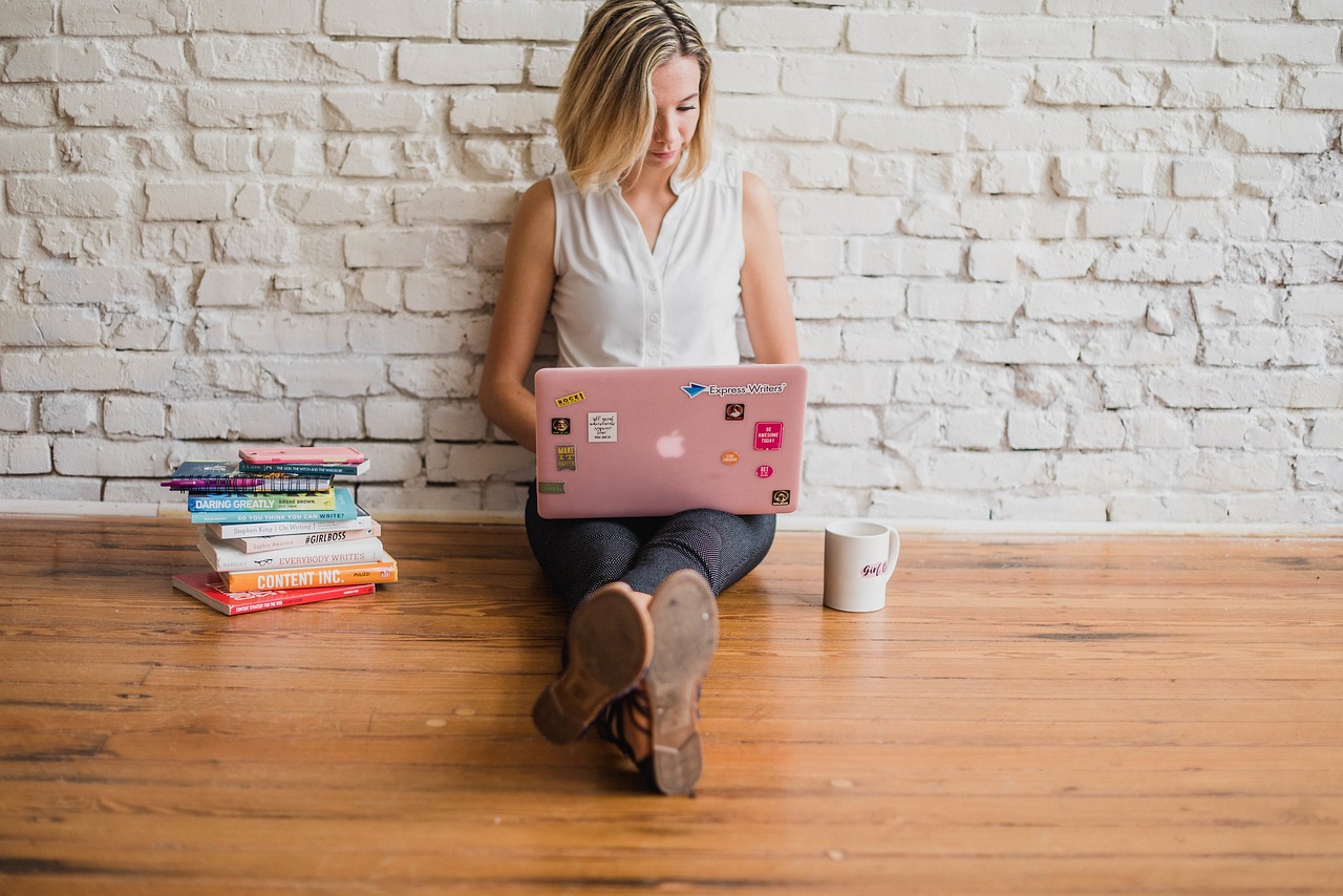 discover the power of influencer marketing to elevate your brand. learn how to leverage social media influencers to reach your target audience, enhance brand awareness, and drive sales through authentic engagement and strategic collaborations.